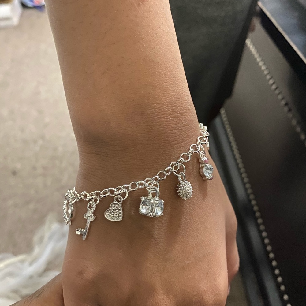 Multi-charm bracelet
